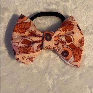 Nylon headband bows